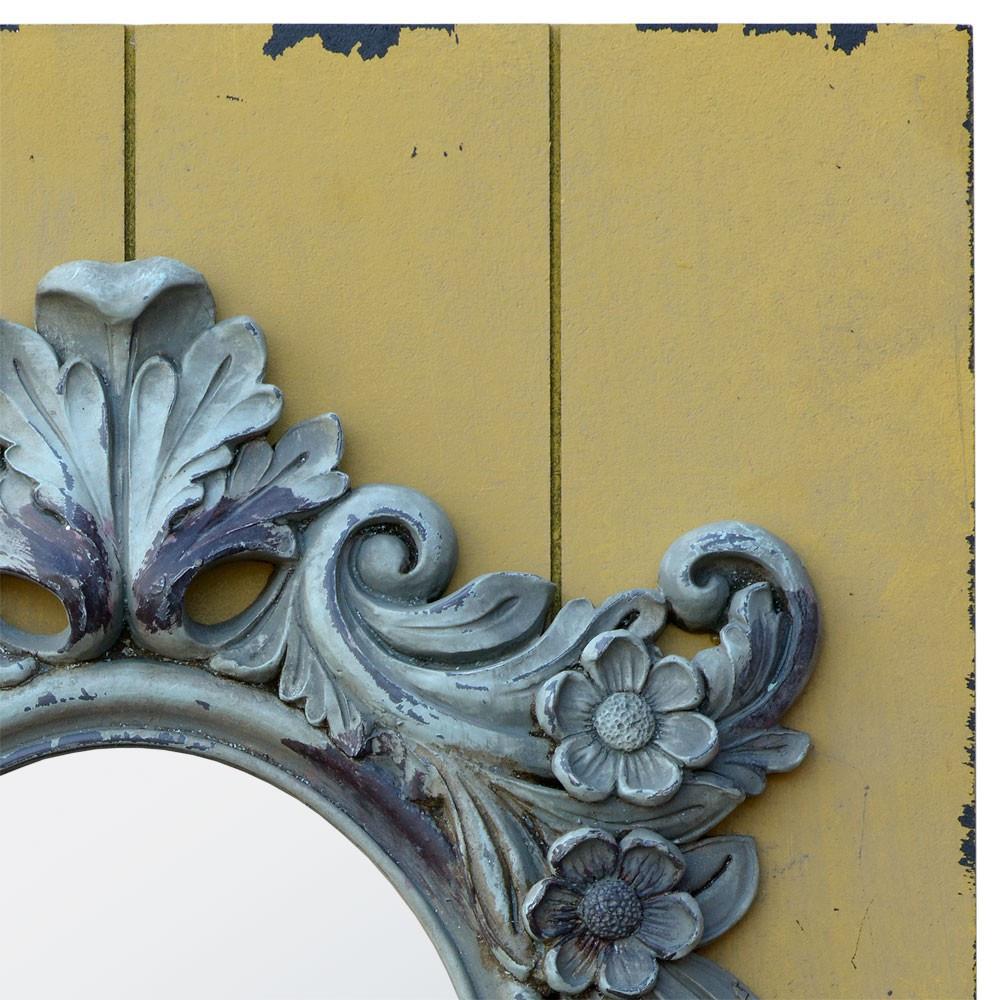 Circle Oval Mirror on Distressed Wood Close Up TFM219